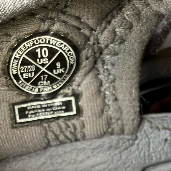 Keen kids sandals, almost new little kids size 10 - Picture 3 of 3